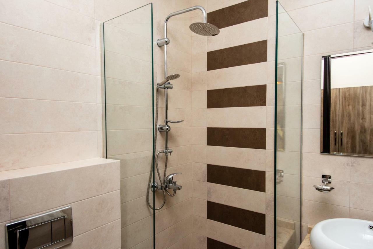 Tonusi Luxe Hotel In The Historic City Center Tbilisi Luaran gambar