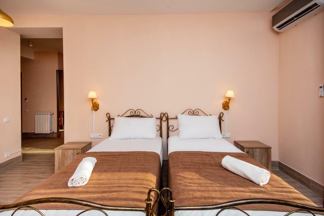 Tonusi Luxe Hotel In The Historic City Center Tbilisi Luaran gambar