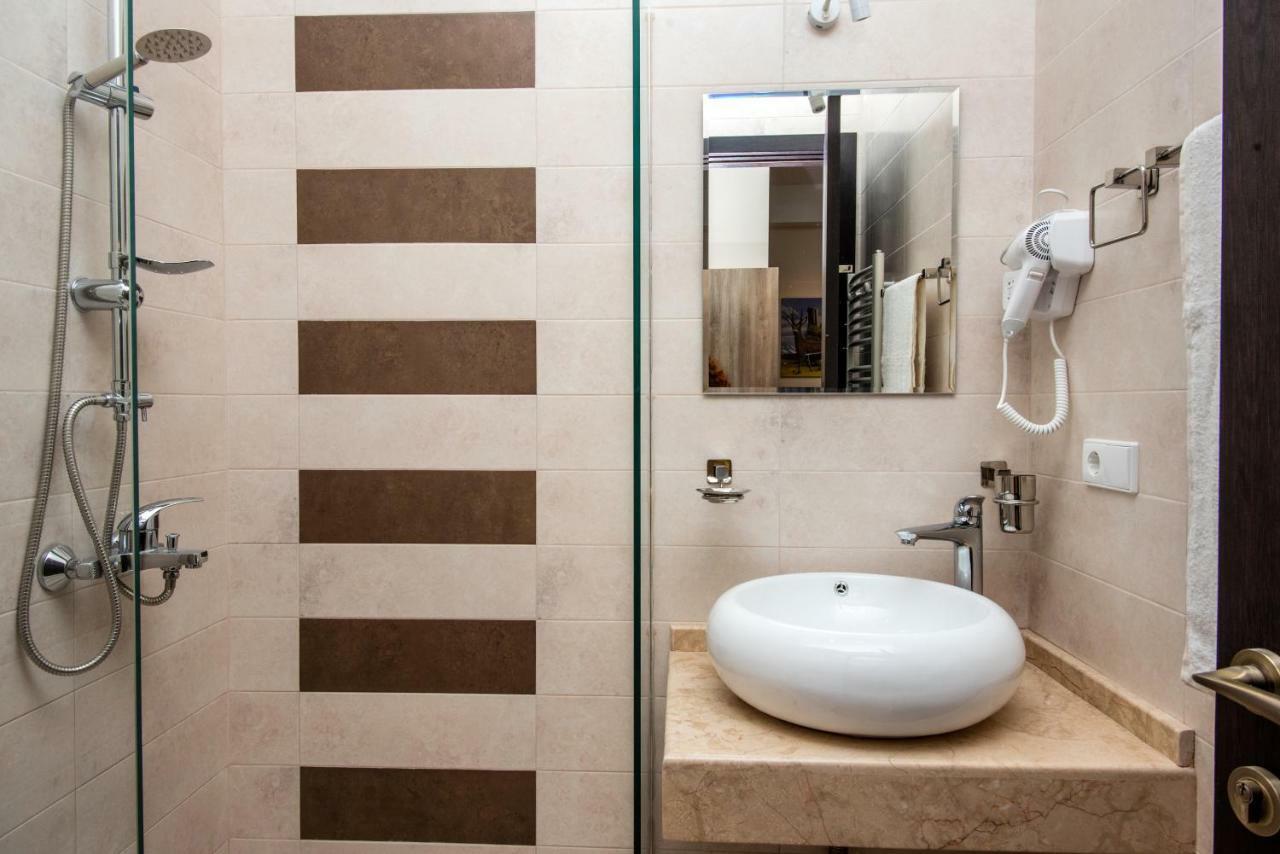 Tonusi Luxe Hotel In The Historic City Center Tbilisi Luaran gambar