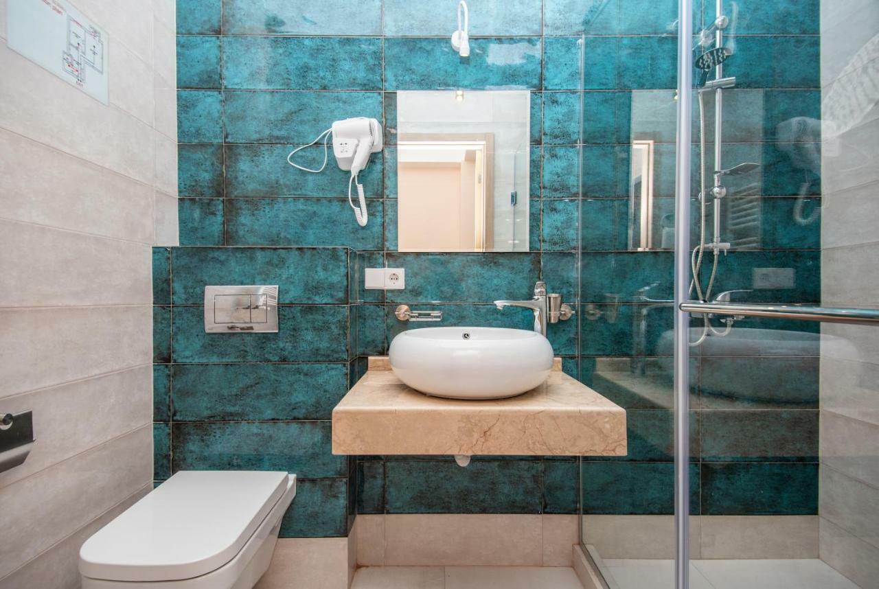 Tonusi Luxe Hotel In The Historic City Center Tbilisi Luaran gambar