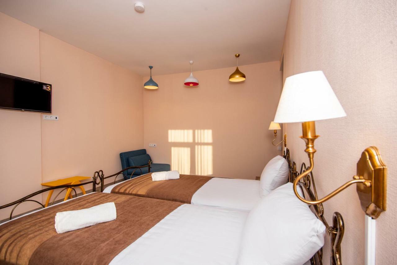 Tonusi Luxe Hotel In The Historic City Center Tbilisi Luaran gambar